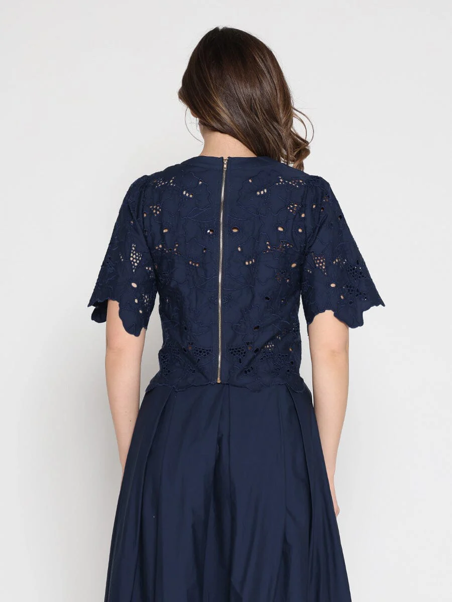 Floral Lace Embroidered Short Sleeve Crop Top - Image 8