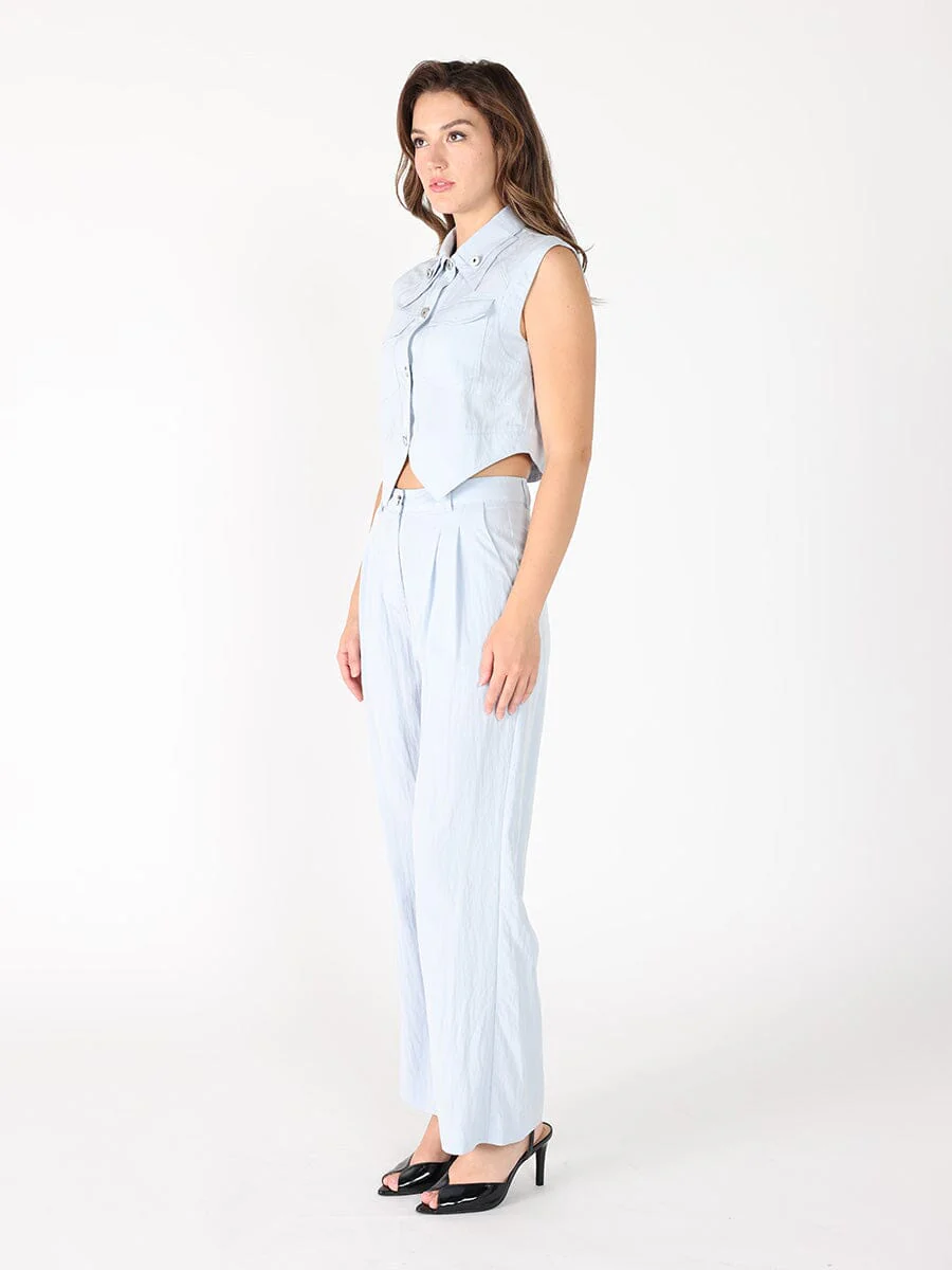 Front Button Open-Bottom Hem Sleeveless Top - Image 7