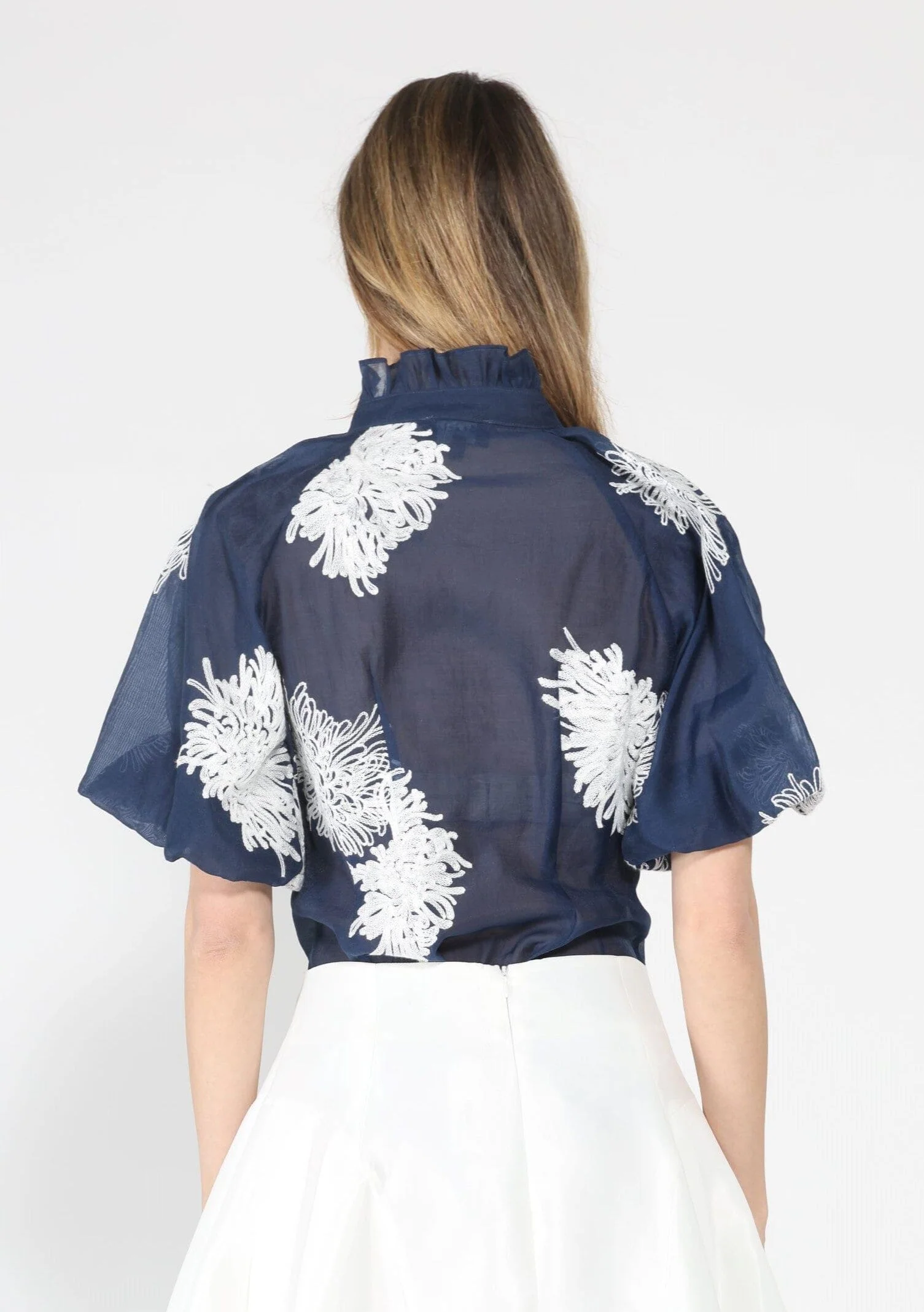 Puff sleeve embroidered organza top - Image 12