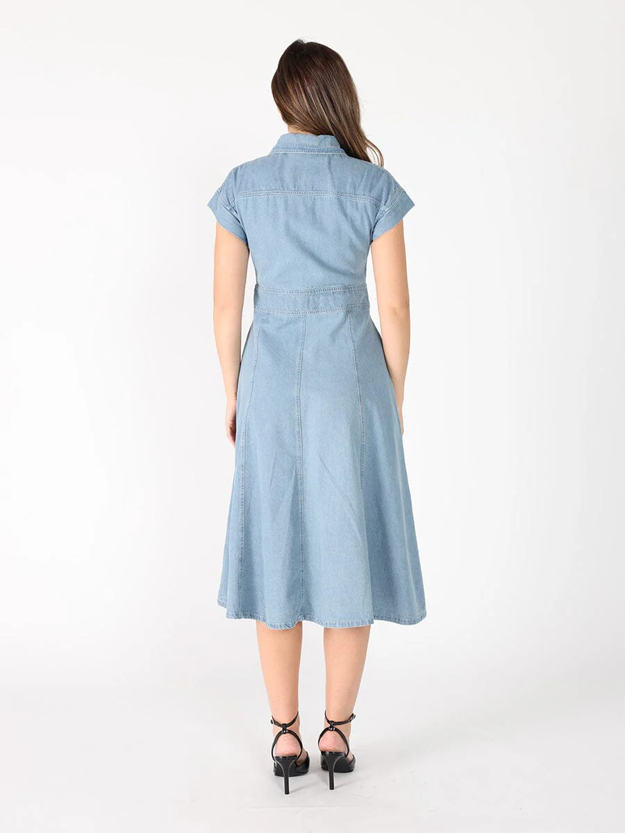 Sleeveless front button open denim dress - Image 4
