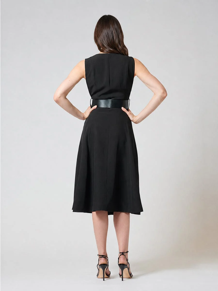 Sleeveless Notched-Lapel Collar Belted Long Jacket - Image 4
